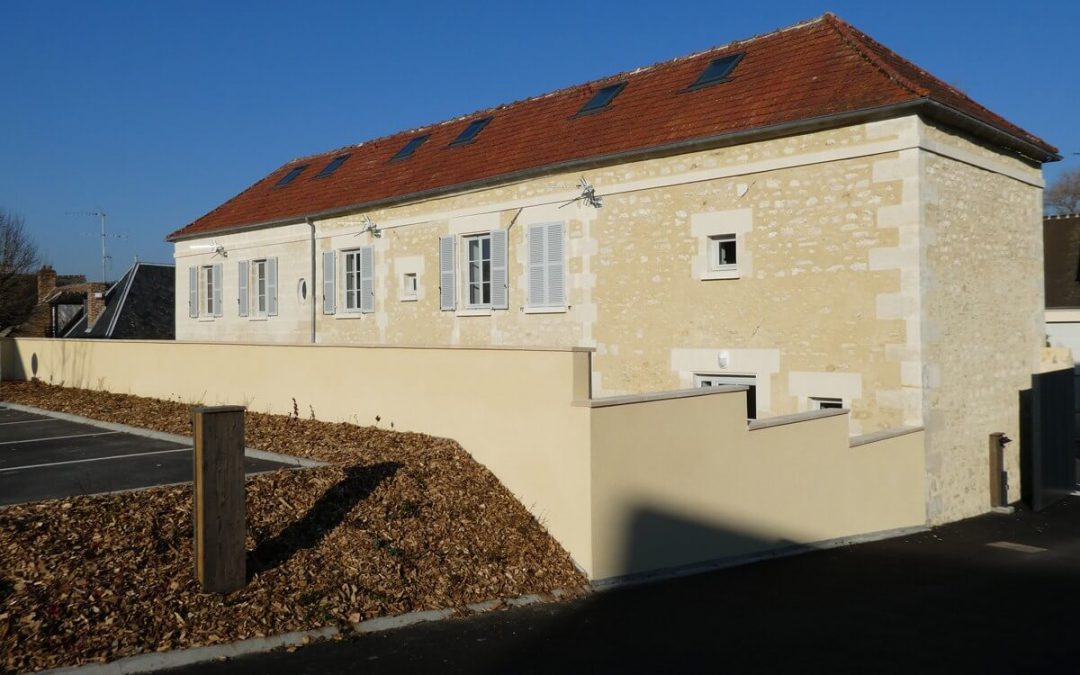 Fermette en bord de rue